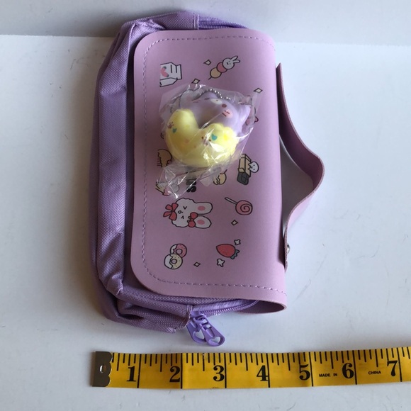 Cute And Fun Stationery Organizer With Detachable Pendant - Picture 8 of 8